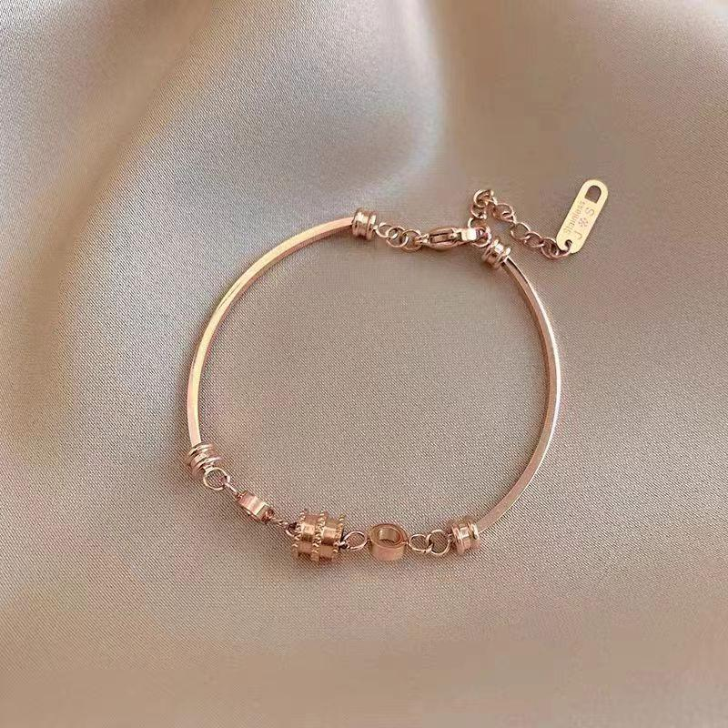 Pulsera dorada de acero inoxidable